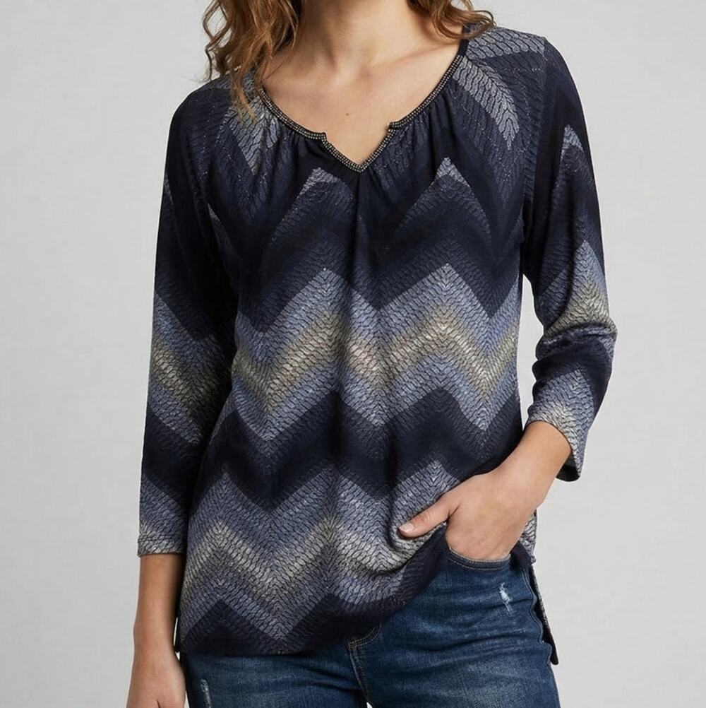 One World Live and Let Live V Neck Chevron Blue Top Polyester Spandex Large